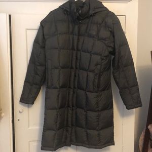 NORTH FACE WOMEN'S 600 Gray Down Puffer Long Coat